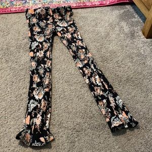 Ruffled Kids bottoms for girls floral pattern